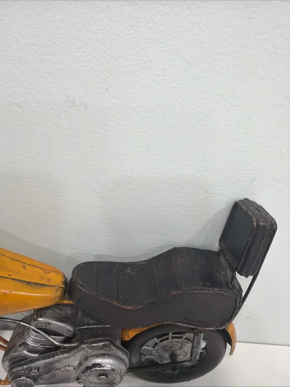 N/A durable yellow